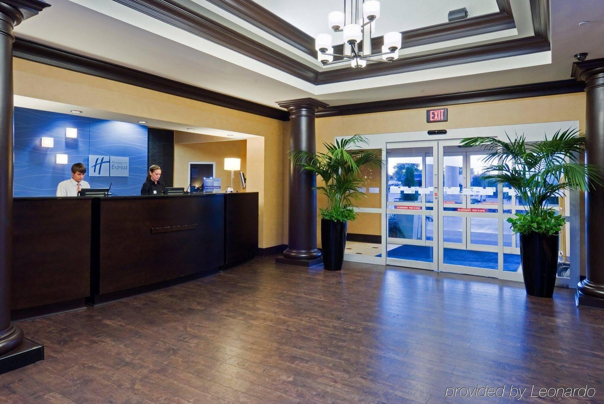 Holiday Inn Express Hotel & Suites Columbia-Fort Jackson By Ihg Extérieur photo